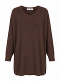CASSI X ROUND NECK FRONT SEAM KNIT
