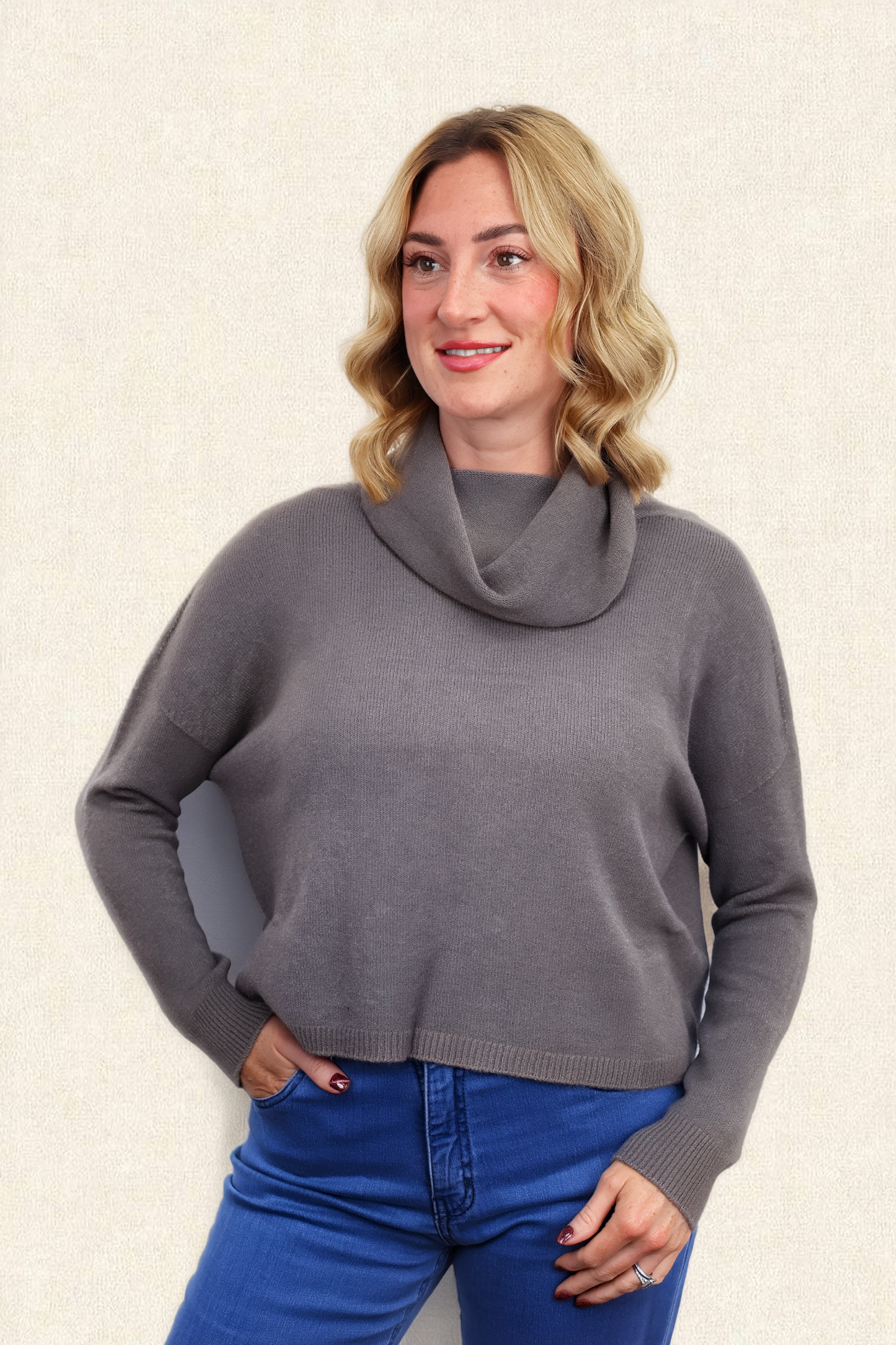 JANNIE SUPERSOFT COWL BOXY KNIT