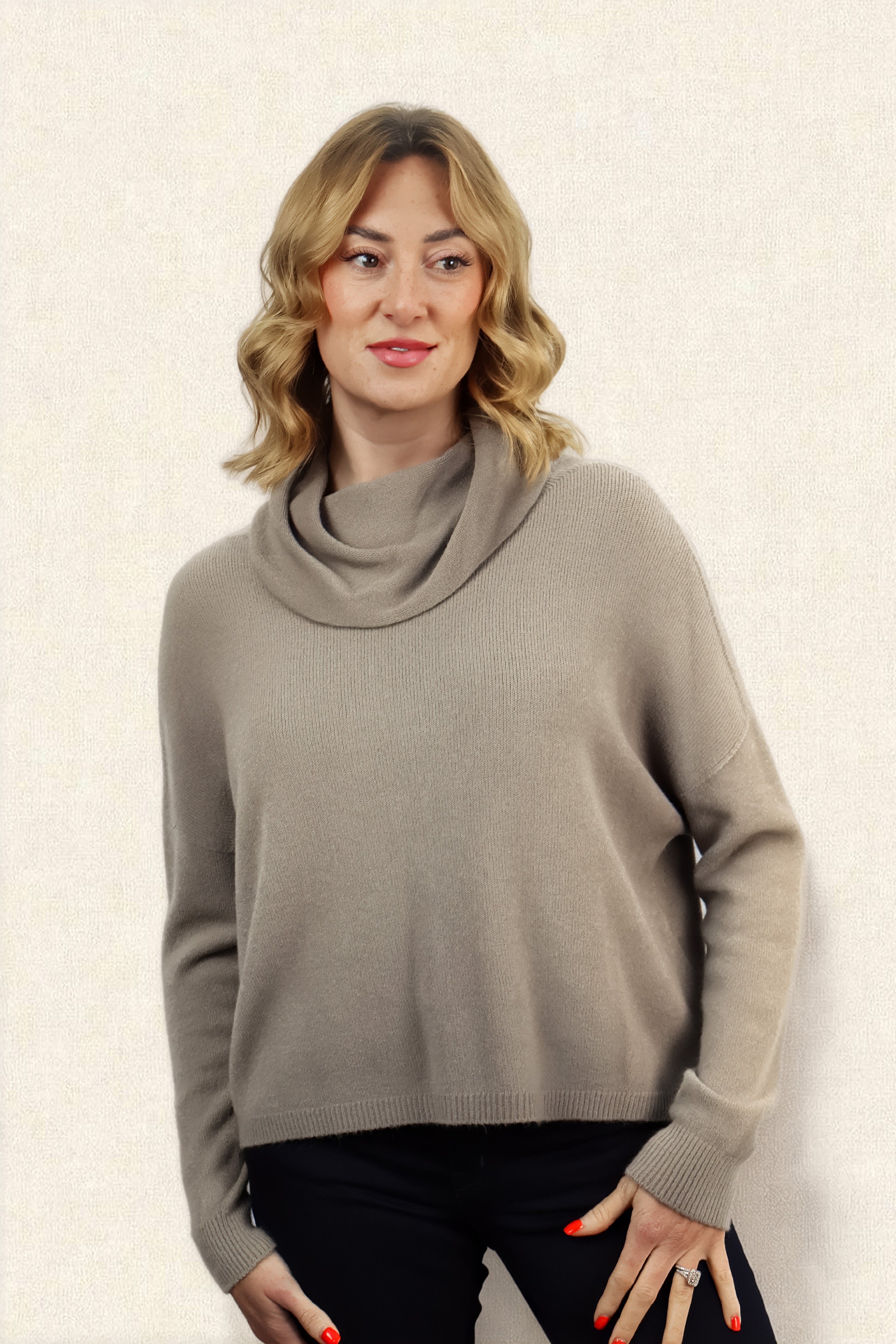 JANNIE SUPERSOFT COWL BOXY KNIT