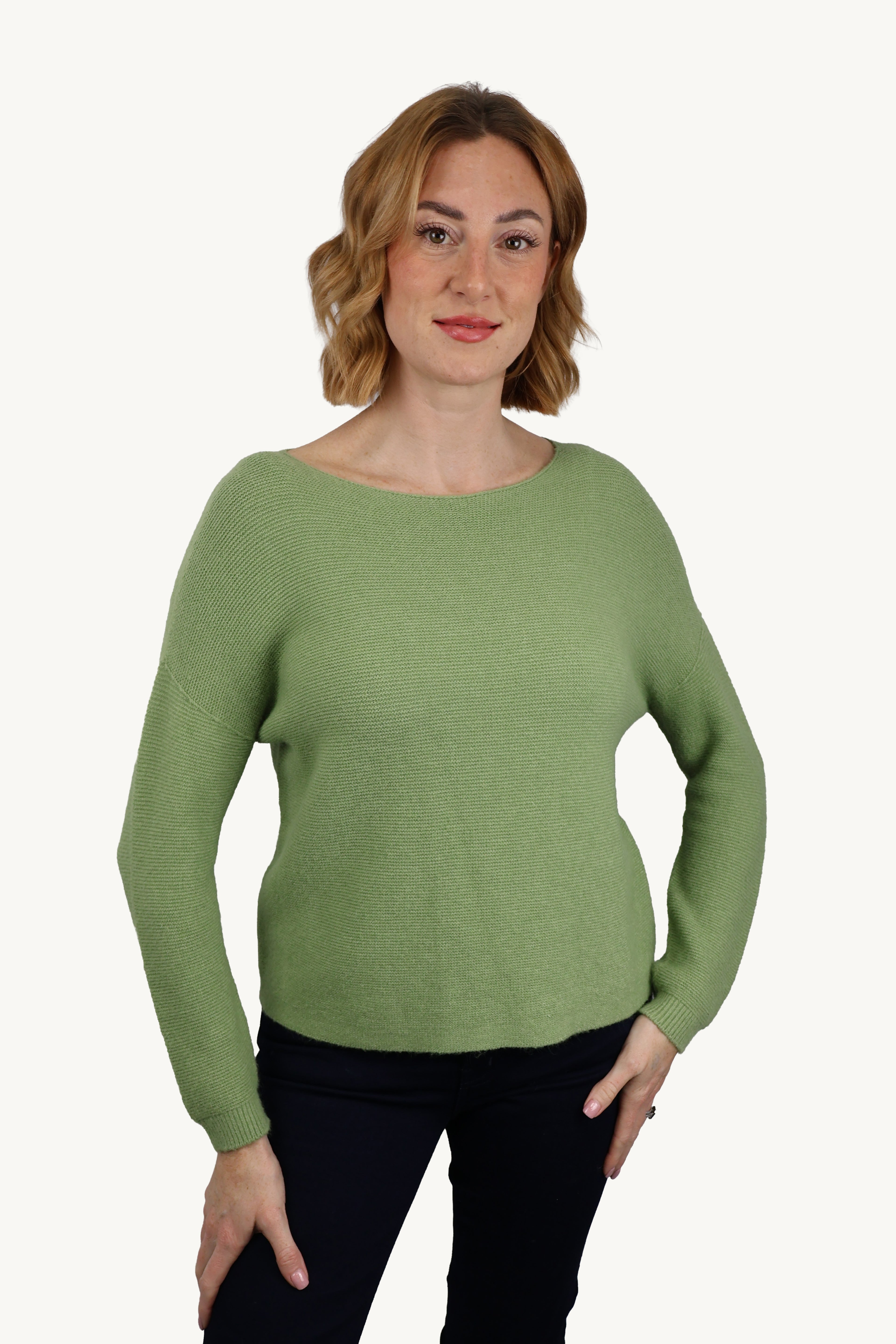 JENNA FINE RIB BOAT NECK KNIT