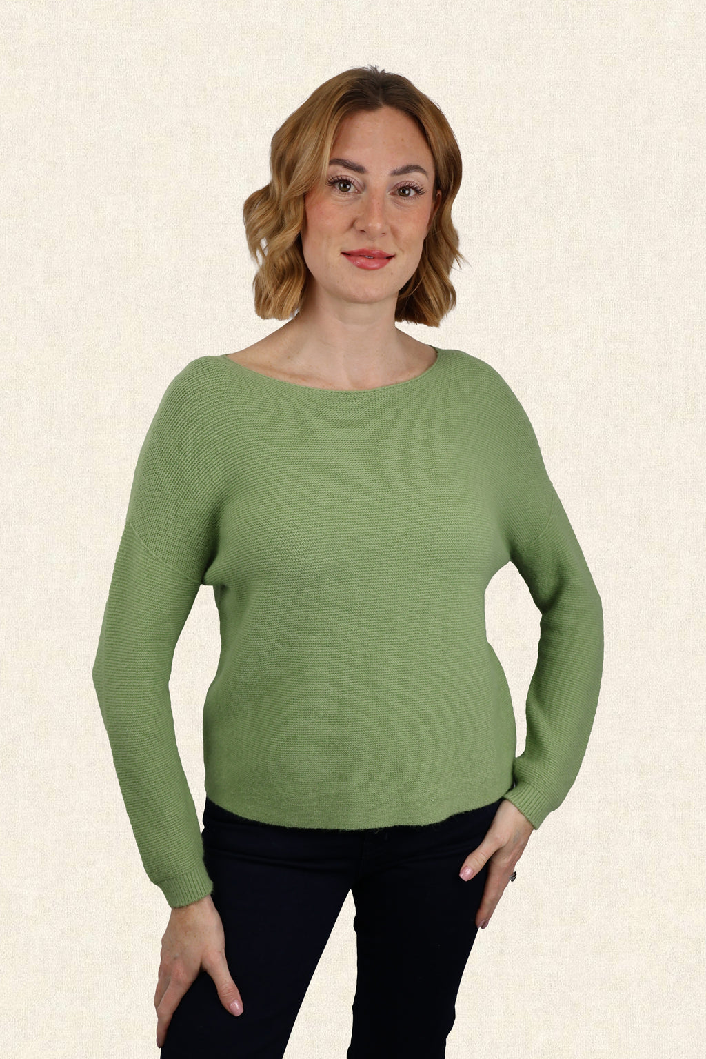 JENNA FINE RIB BOAT NECK KNIT
