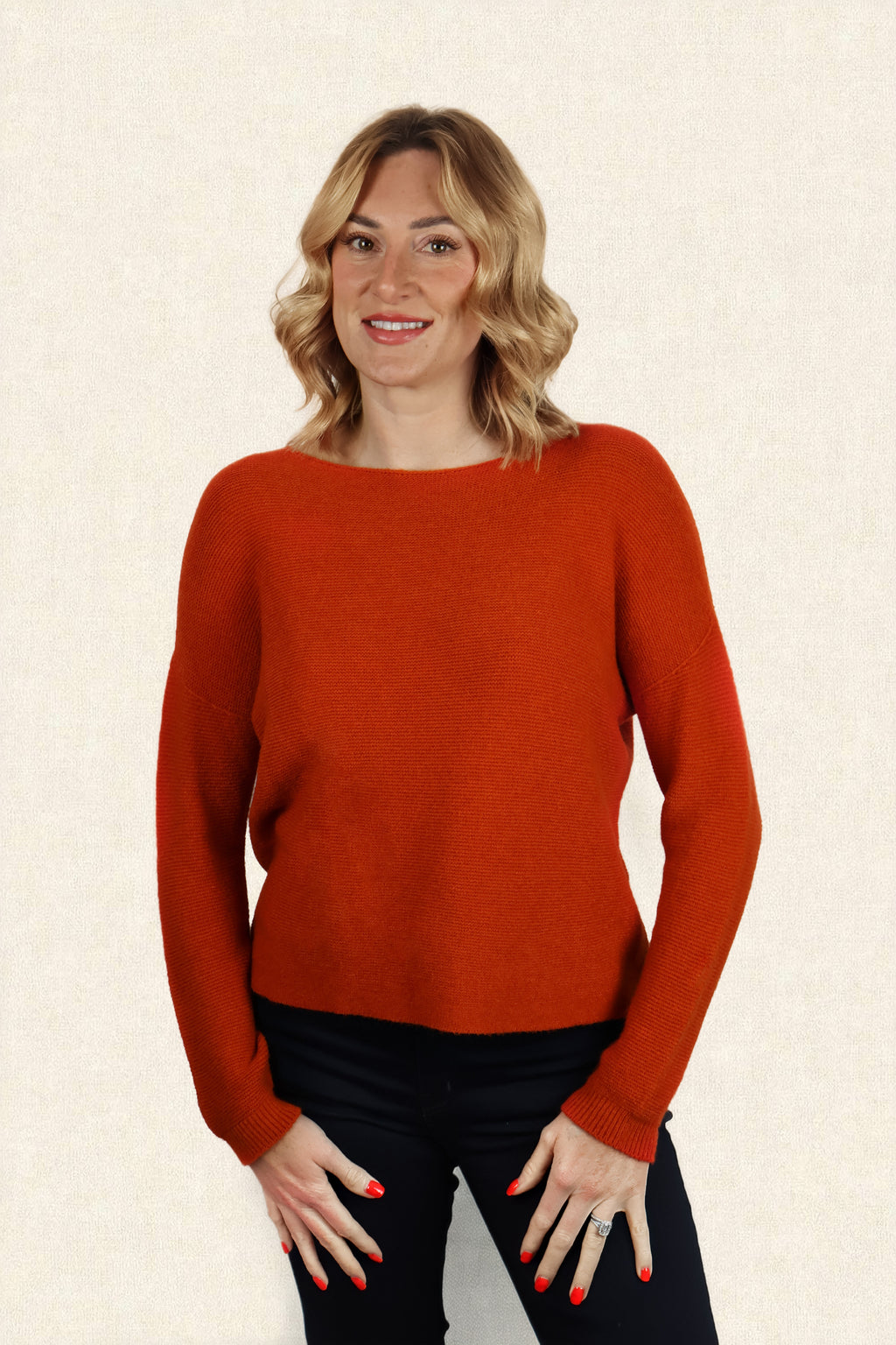 JENNA FINE RIB BOAT NECK KNIT