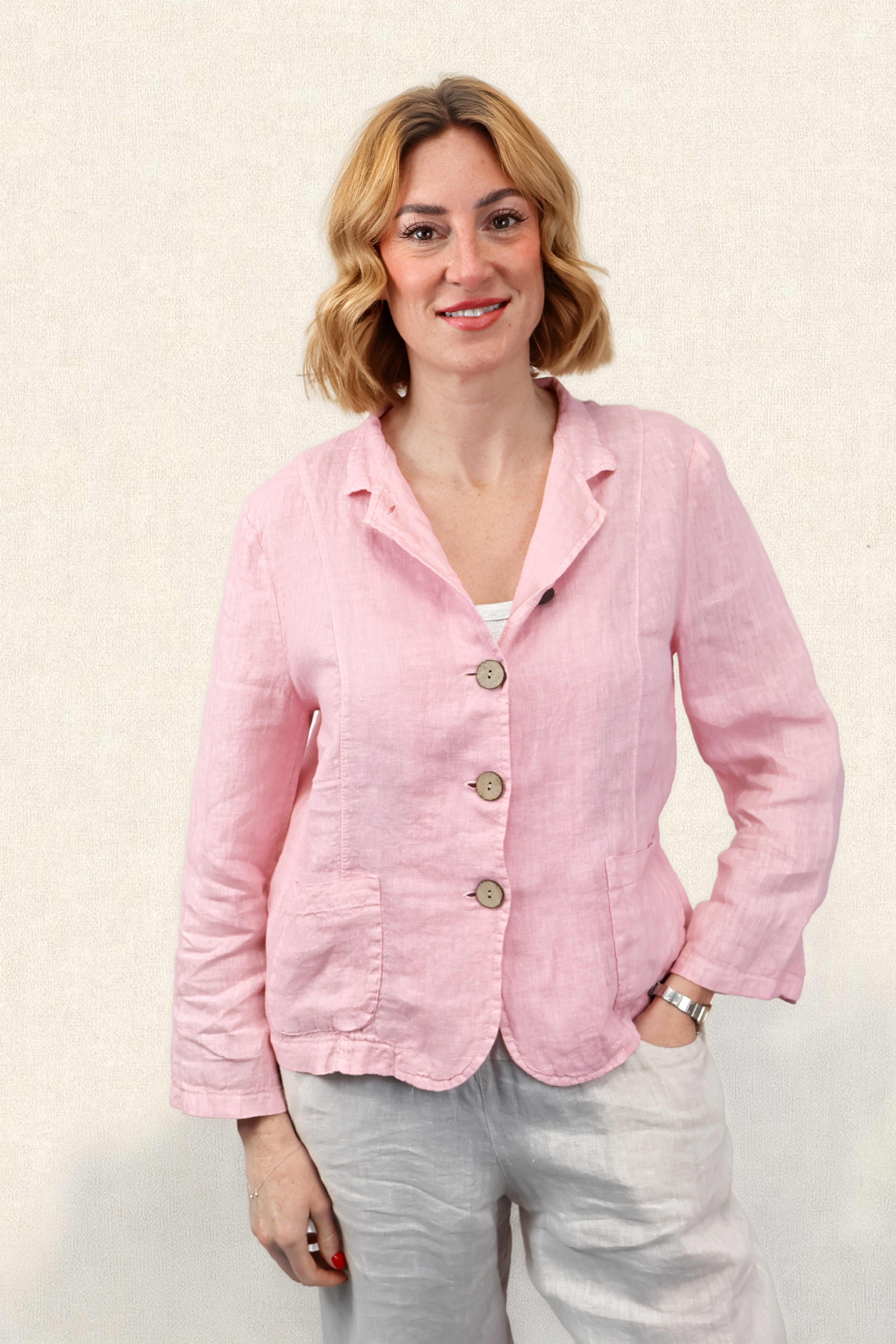 KATIA FRONT POCKET SHORT LINEN JACKET