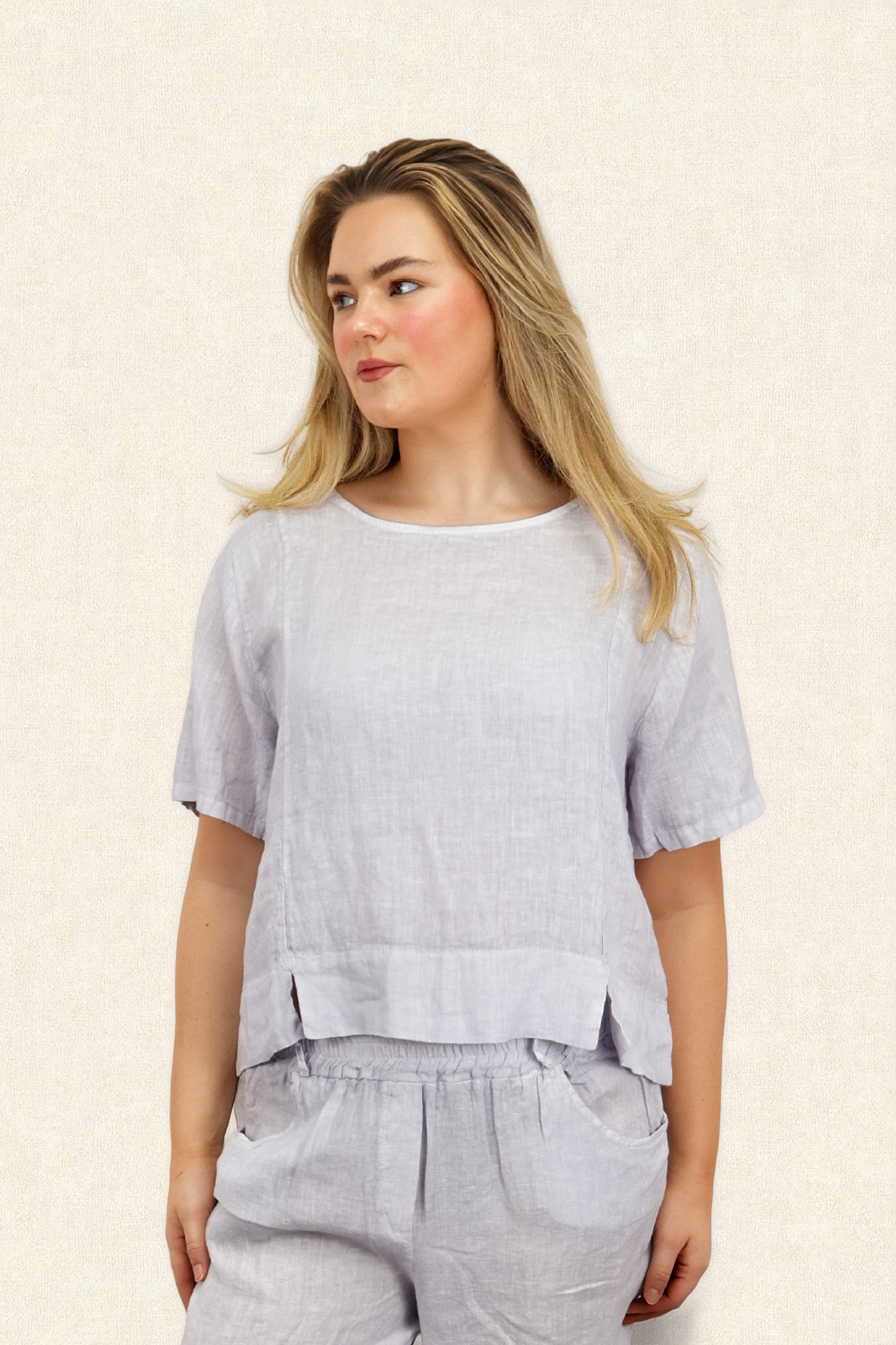 LUCIE SHORT SLEEVED LINEN TOP