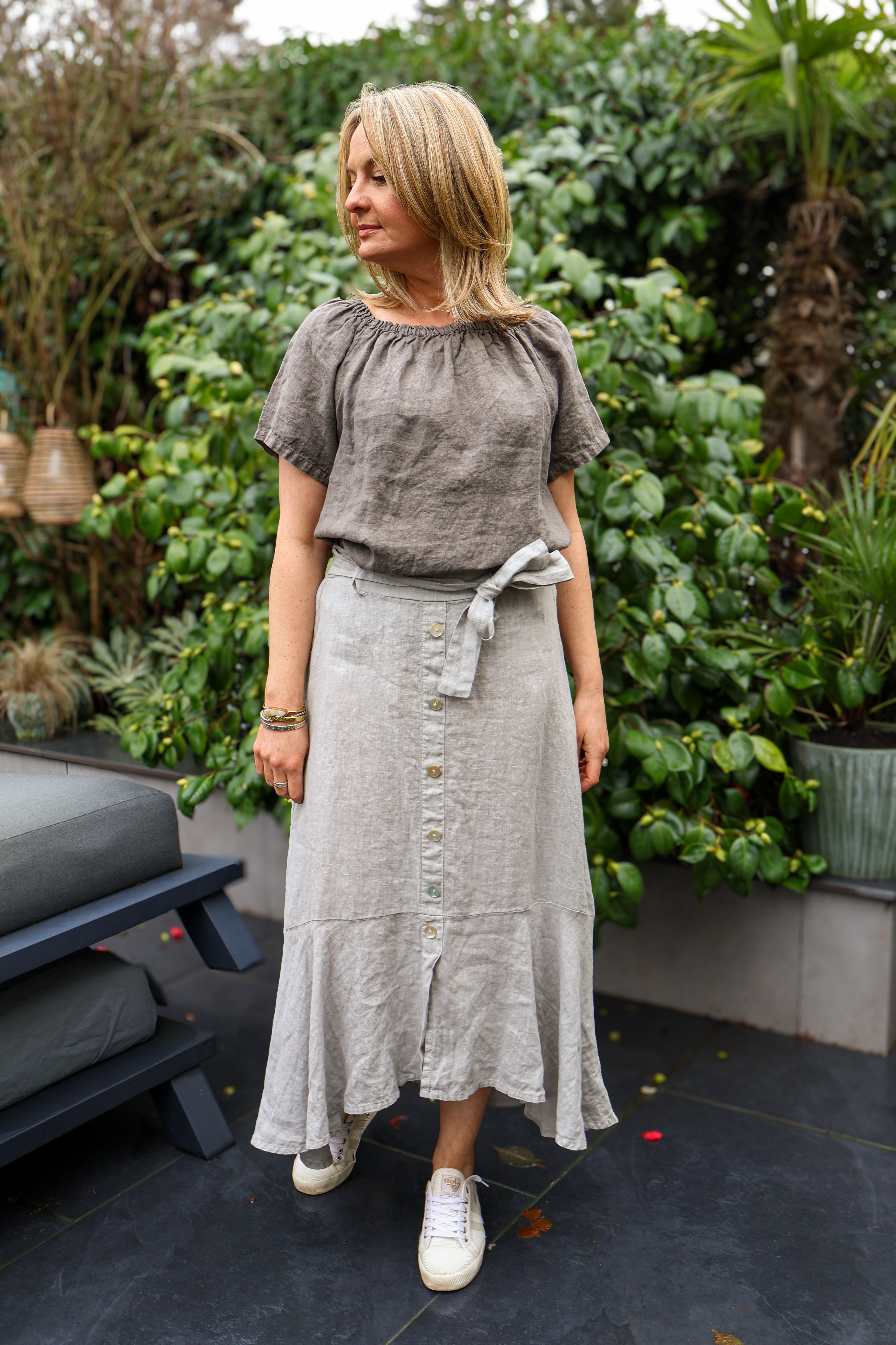 OLIVIA BUTTON DOWN SKIRT