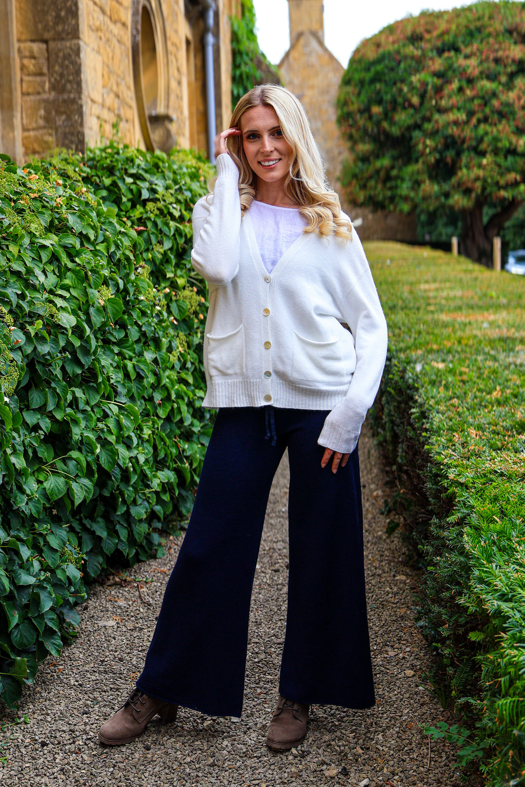 POOKIE BOXY CARDI