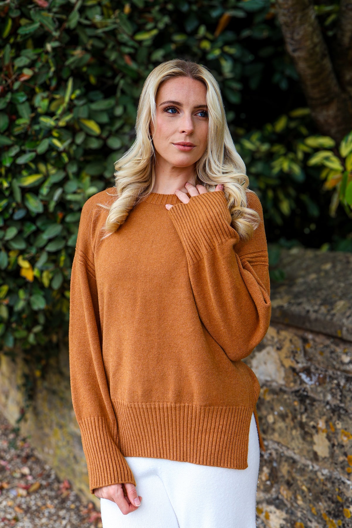 RORY ROUND NECK KNIT