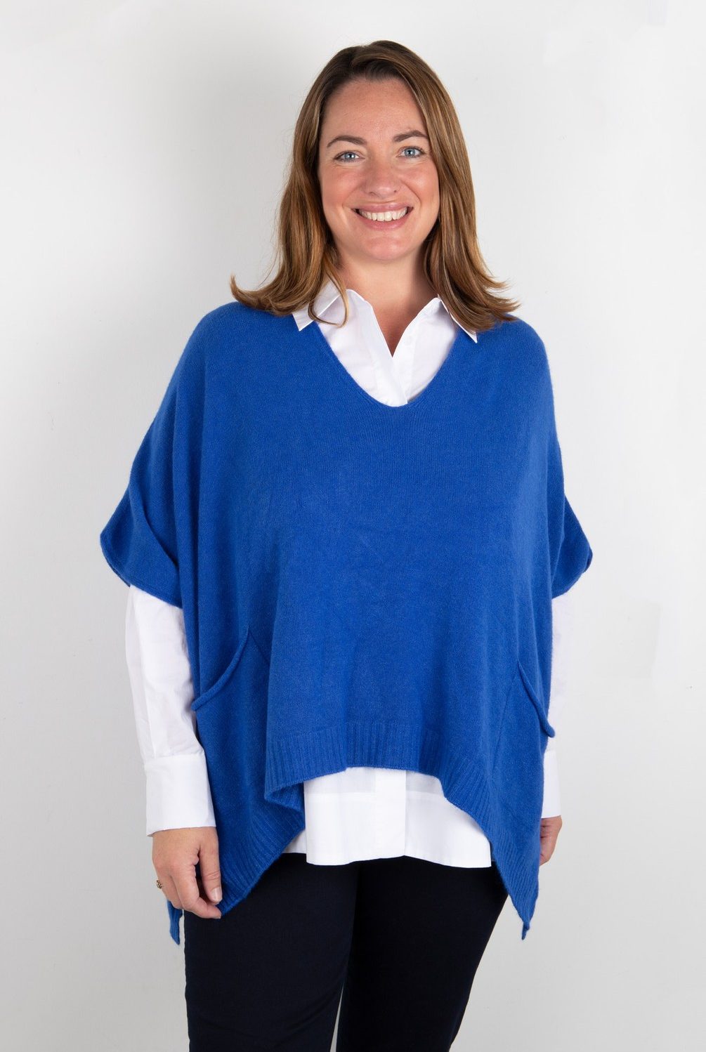 Carey-X-Two-Pocket-Throwover-Knit-Blusa-Blue-1